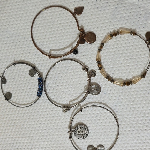 5 ALEX AND ANI Bracelets One Is A Mermaid Special Stones - Picture 9 of 11